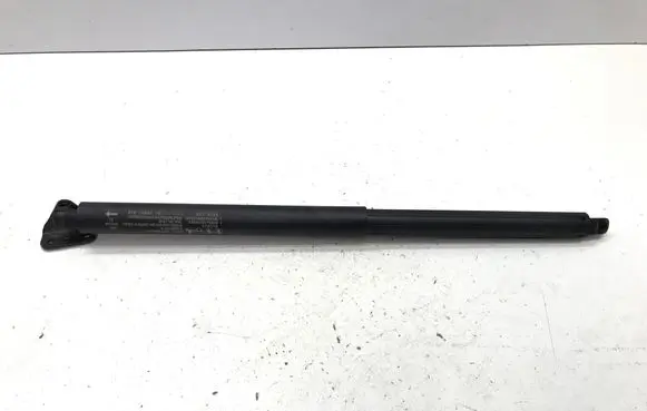 Lexus LBX Shock absorber/damper mounting bracket 6891052040