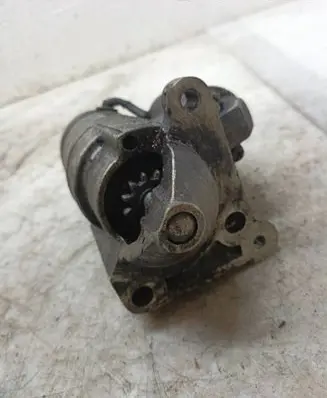 Renault Scenic II - Grand scenic II Starter motor 8200096510 M001T85682