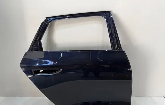 Audi A6 S6 C9 4L Rear door 