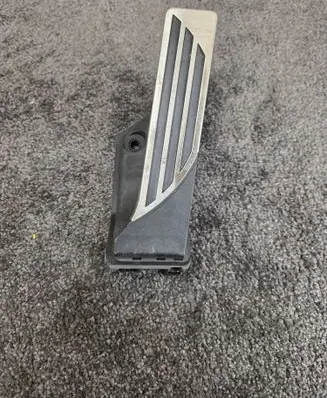 Maserati Grecale Accelerator throttle pedal 06702942000 67029420 670294200
