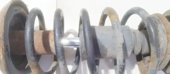 Volkswagen PASSAT B3 Front coil spring