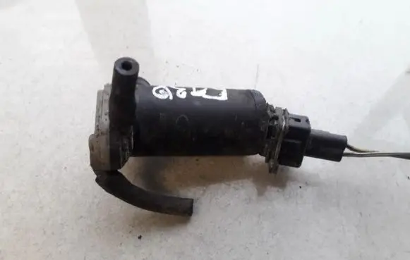 Ford Focus Windscreen/windshield washer pump