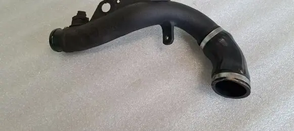 Audi 80 90 S2 B4 Intercooler hose/pipe 028145840A