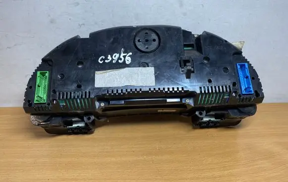 Audi A4 S4 B6 8E 8H Speedometer (instrument cluster) 036901830 C3956