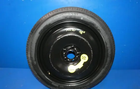 Volvo XC90 R18 spare wheel