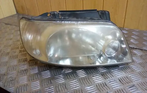 Hyundai Matrix Headlight/headlamp PY21W