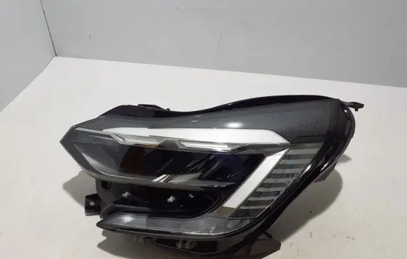 Renault Captur II Headlight/headlamp 260608054R