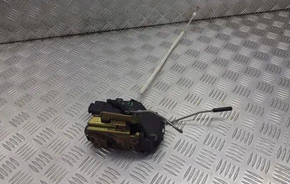 Audi A6 S6 C5 4B Front door lock