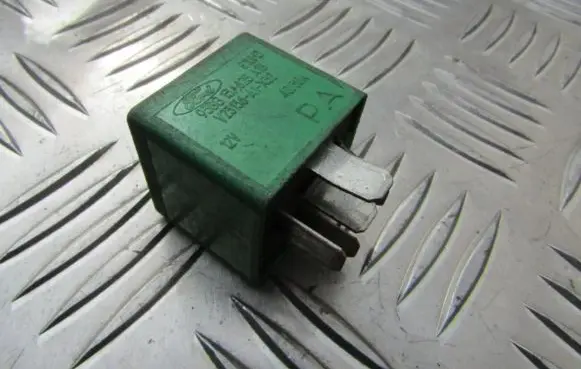 Ford Fiesta Other relay 93BG13A025AB V23136-A1-X32