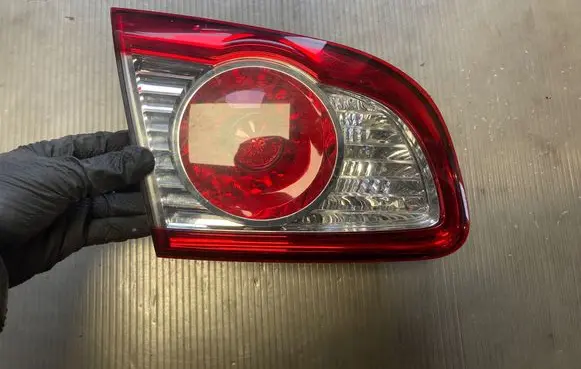 Hyundai Santa Fe Tailgate rear/tail lights 924052B5 924052B520