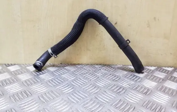 Subaru Outback Engine coolant pipe/hose