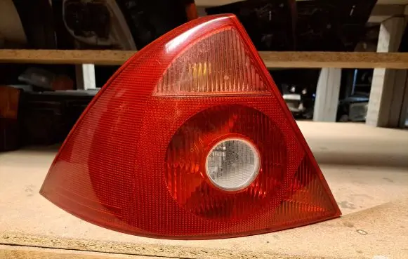 Ford Mondeo Mk III Rear/tail lights 1S7113405A 1S7113405