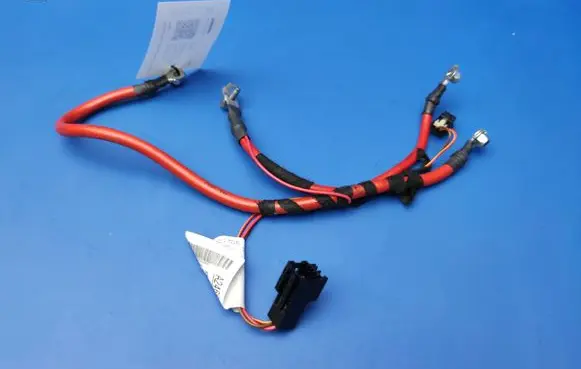 Mercedes-Benz CLA C117 X117 W117 Positive cable (battery) A2465406607