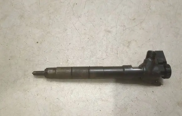 Fuel injector