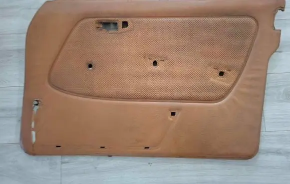 Mercedes-Benz W123 Front door card panel trim