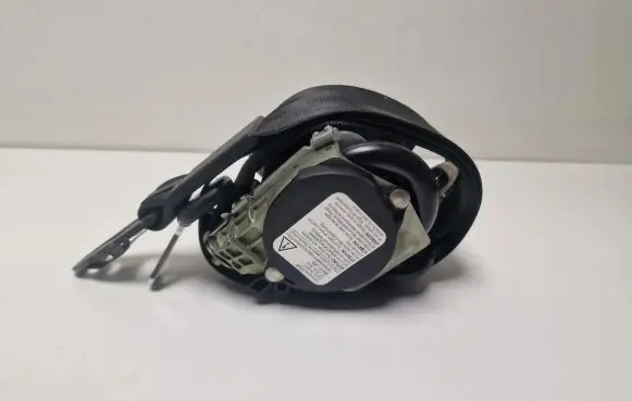 Audi Q7 4L Front seatbelt 4L1857705