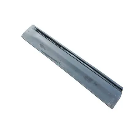Land Rover Evoque I Front door trim (molding) BJ3221065