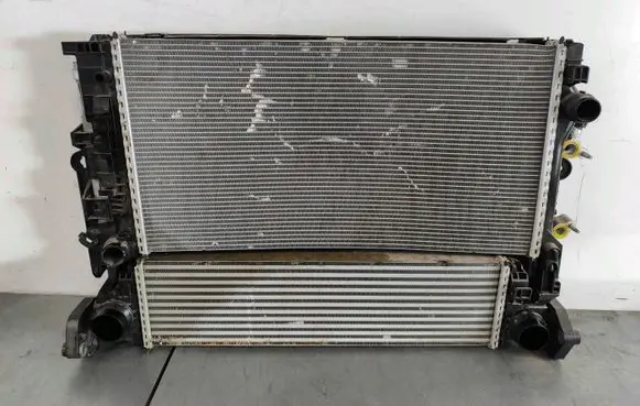 Volvo XC60 A/C cooling radiator (condenser) 32339858 32138990 32441710
