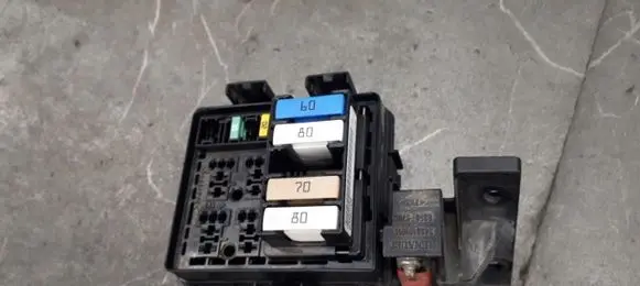 Renault Laguna III Comfort/convenience module 243510001R