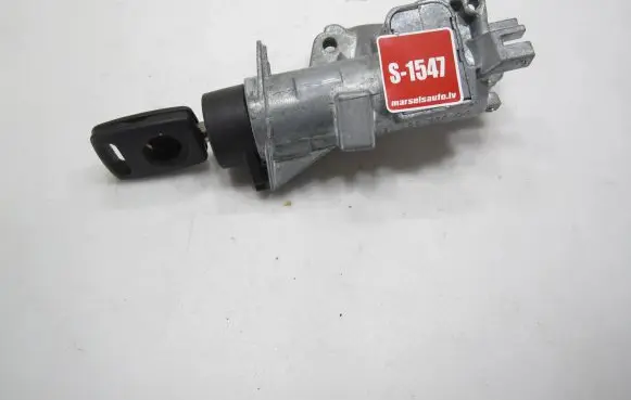 Audi A4 S4 B5 8D Ignition lock 4D0905851E