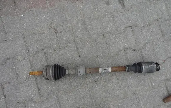 Renault Scenic I Front driveshaft 8200137917