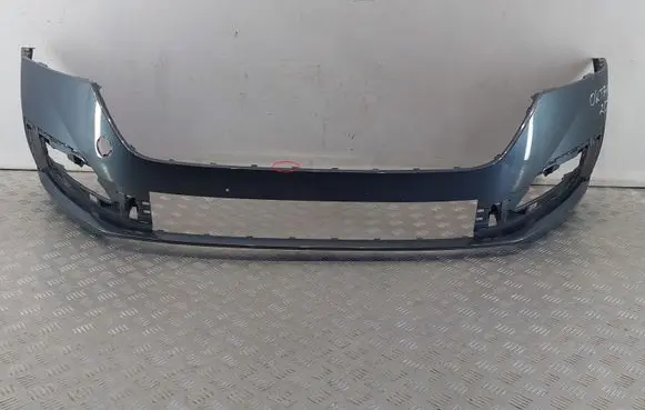 Skoda Octavia Mk4 Front bumper 5E3807221