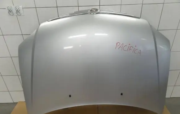 Chrysler Pacifica Engine bonnet/hood