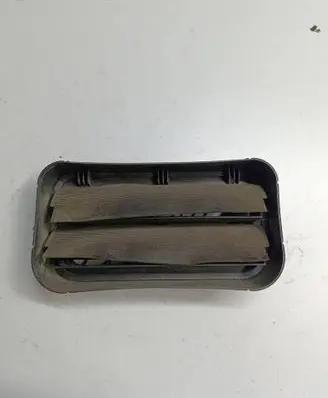 Citroen DS4 Quarter panel pressure vent 9658246080 8448
