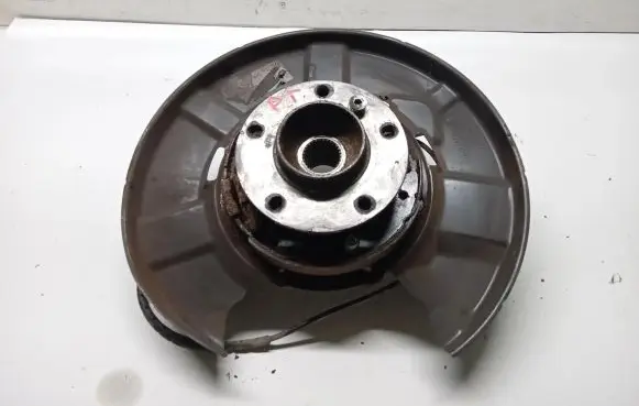 BMW X1 E84 Rear wheel hub spindle/knuckle 