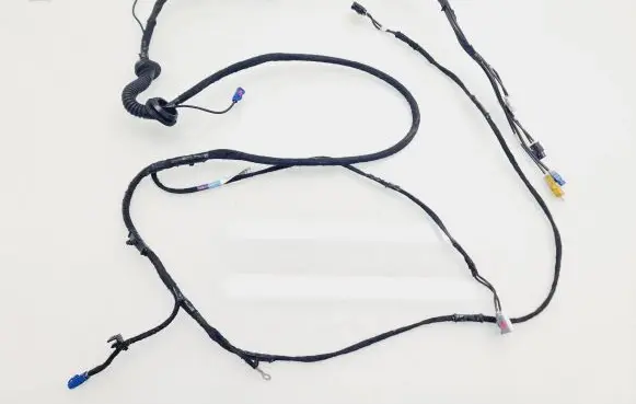 Tesla Model S Tailgate/trunk wiring harness 100442900R