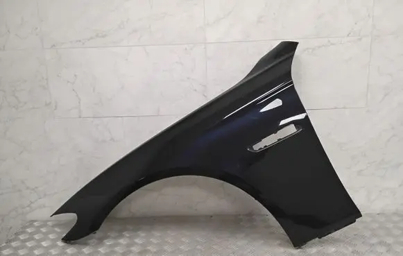BMW 5 F10 F11 Fender