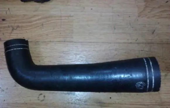 Alfa Romeo 156 Intercooler hose/pipe B823