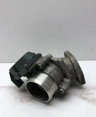 Audi A4 S4 B7 8E 8H Throttle valve 8E0145997A 270706
