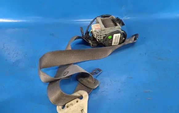 Dodge Caliber Front seatbelt YD69BD5AB