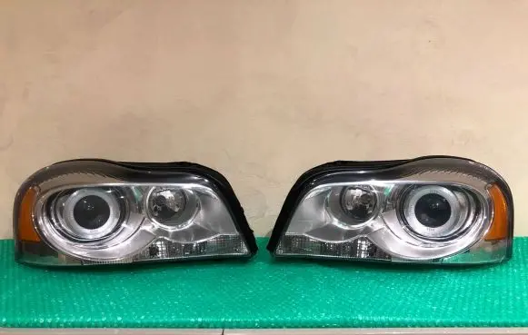 Volvo XC90 Headlights/headlamps set 31290892 89904677 31298093