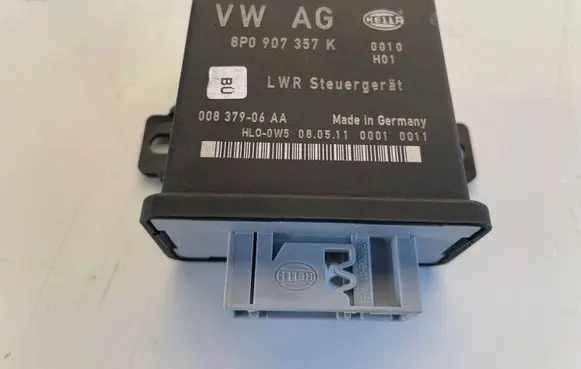 Volkswagen Scirocco Light module LCM 8P0907357K