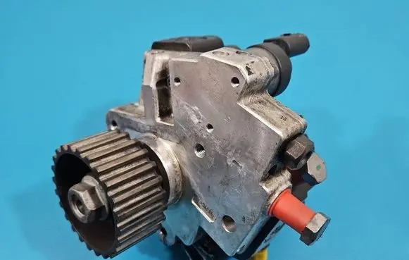 Audi Q7 4L Fuel injection high pressure pump 0445010119 IMPRK1550171