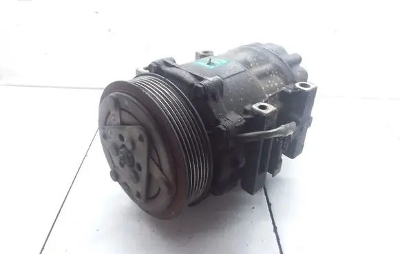 Volvo V50 Air conditioning (A/C) compressor (pump) 3M5H19D629HC SD7V16
