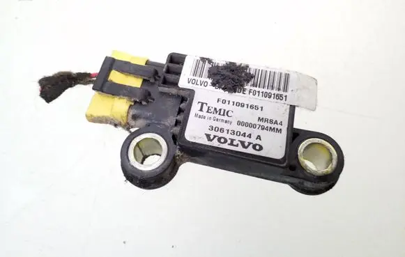 Volvo S40, V40 Airbag deployment crash/impact sensor 30613044