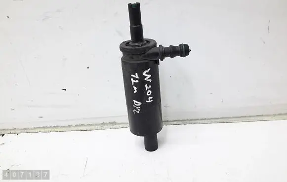 Mercedes-Benz C W204 Windscreen/windshield washer pump 2108691221