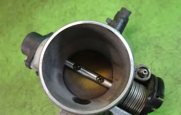 KIA Rio Throttle valve 3517026900