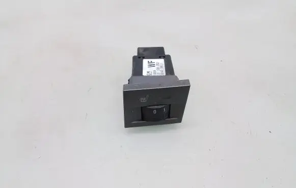 Opel Vectra C Seat heating switch 13138252