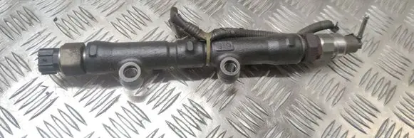 Toyota Avensis T250 Fuel main line pipe