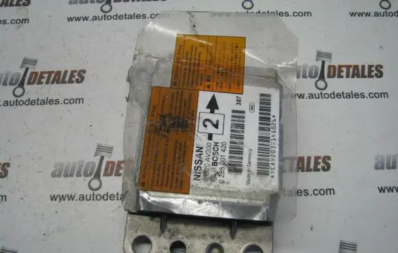 Nissan Primera Airbag control unit/module 0285001420