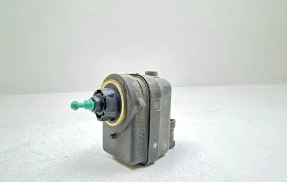 Renault Scenic I Headlight level adjustment motor 