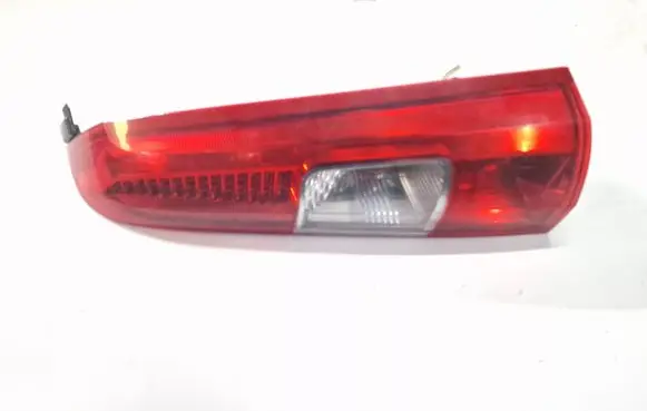 Volvo V70 Rear/tail lights 30643331