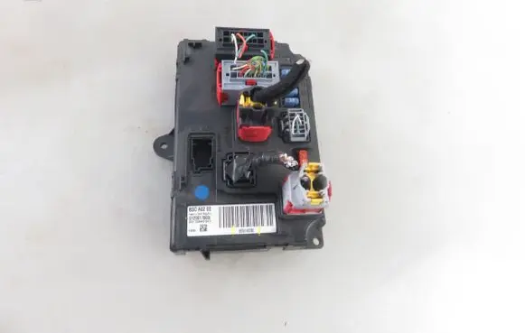 Peugeot 407 Central body control module 9656148080 S120017003I