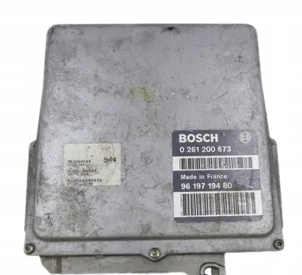 Peugeot 406 Engine control unit/module 9619719480