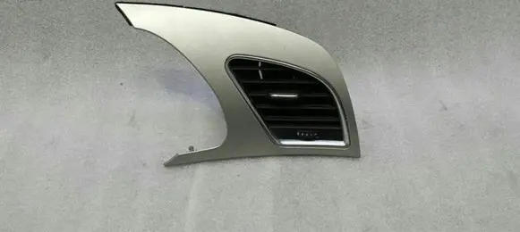Audi A5 8T 8F Dash center air vent grill 8T2820902C