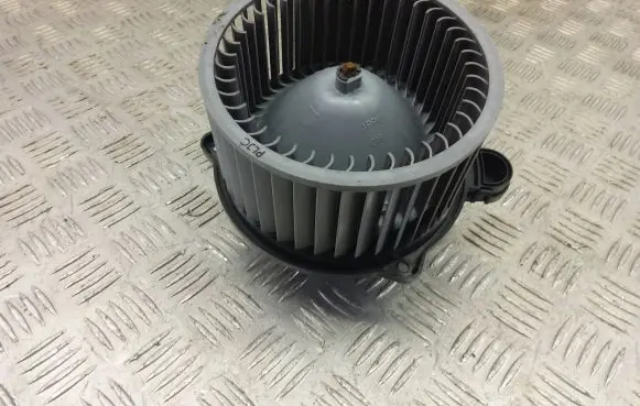 KIA Pro Cee'd II Heater fan/blower F00S330106
